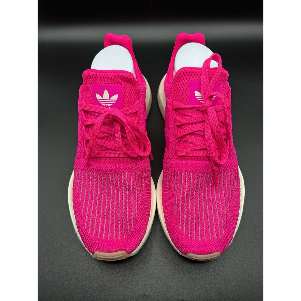 Adidas Womens Swift Run Shock Pink Size 9.5 Sports Athletic Sneakers
